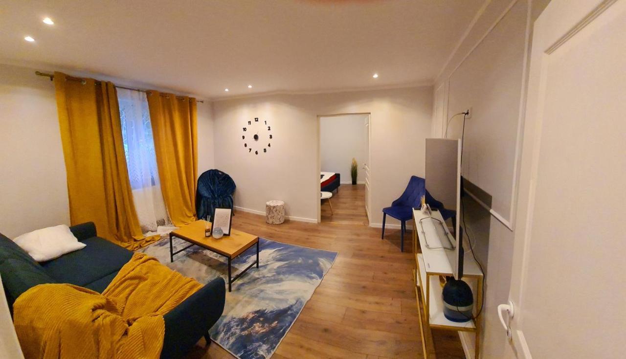 My Cozy Nest - 2 Rooms Apartment Târgu-Mureş Exterior foto